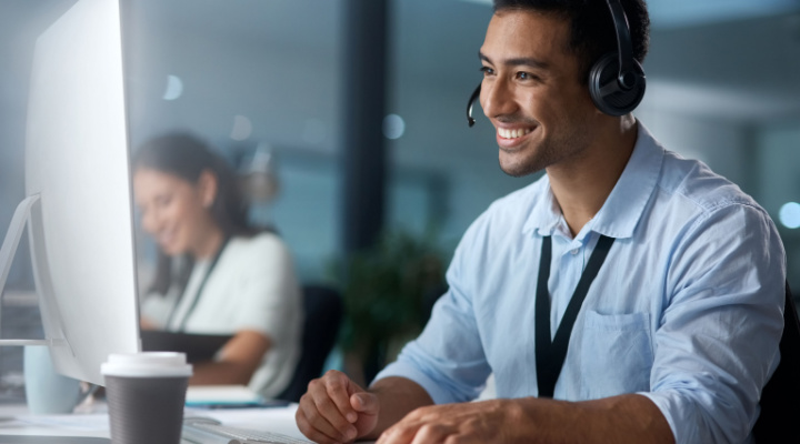 man works in call center